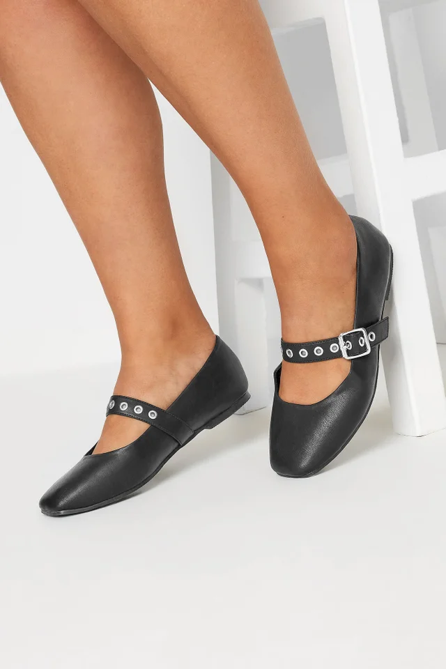Yours Black Buckle Detail Mary Jane Rivet Flats In Extra Wide Fit