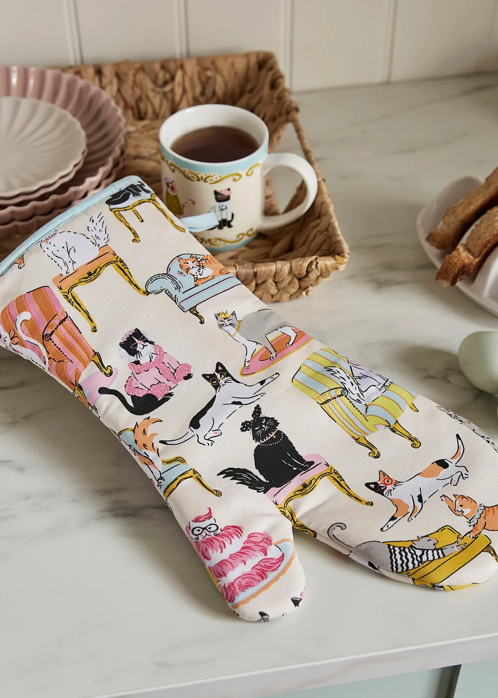 Ulster Weavers Cool Cats Multi Colour Gauntlet Oven Glove - One Size Image 2