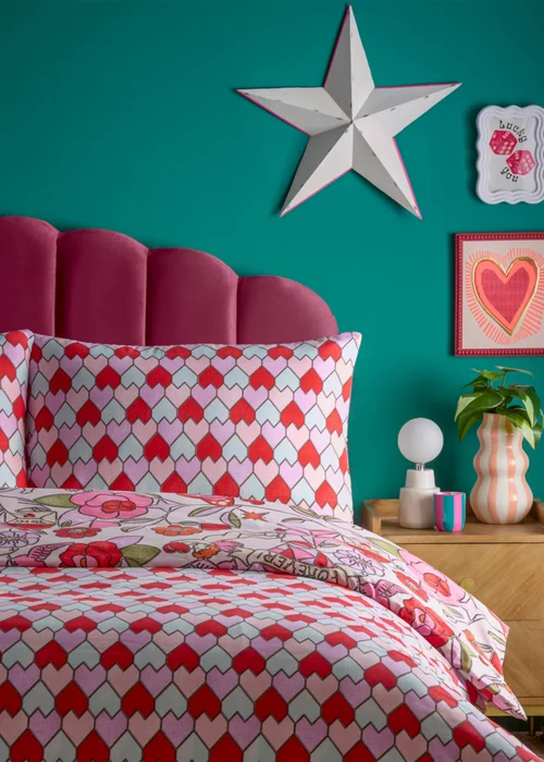 furn. Glasshearts Printed Pink Duvet Cover Set - Single Image 4