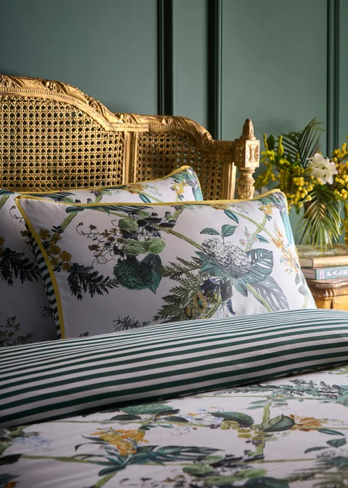 Laurence Llewelyn-Bowen Cotswold Fantasia Green Duvet Cover Set - Double Image 2