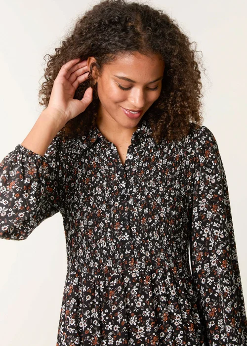 Blue Vanilla Black Ditsy Floral Long Sleeve Shirred Maxi Dress - S Image 2