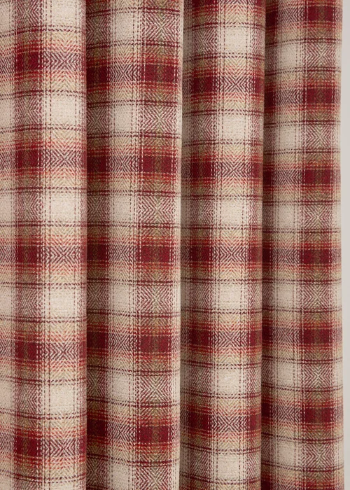 Curtina Everett Jacquard Heavyweight Red Eyelet Curtains - 46W X 54D (117x137cm Image 3