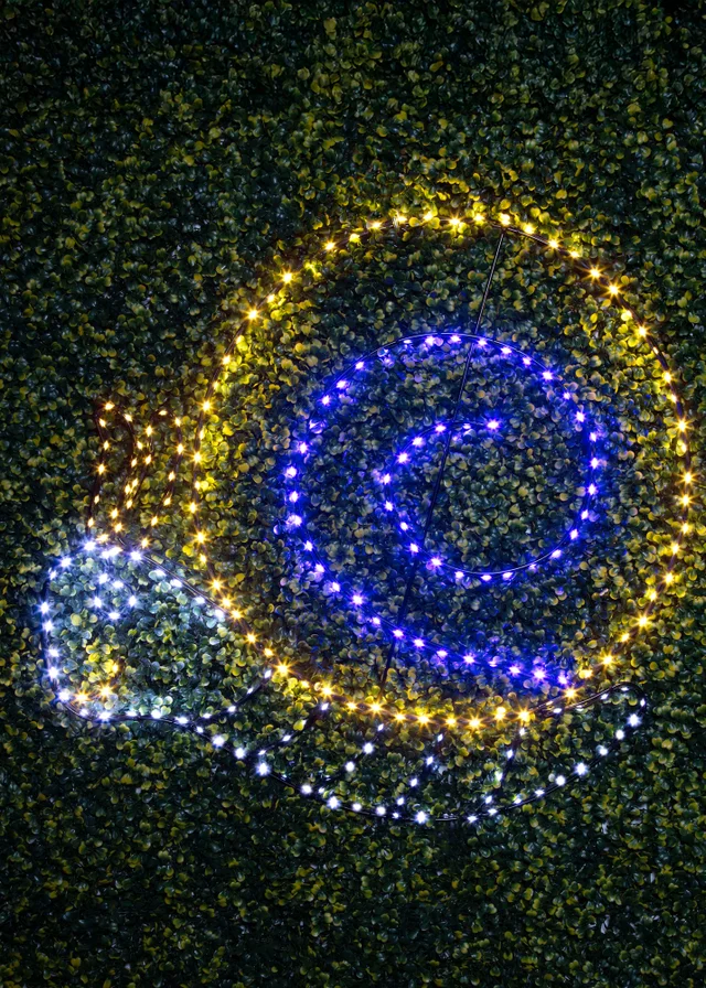 Premier Decorations White LED Lit Snail Motif Wall Sign