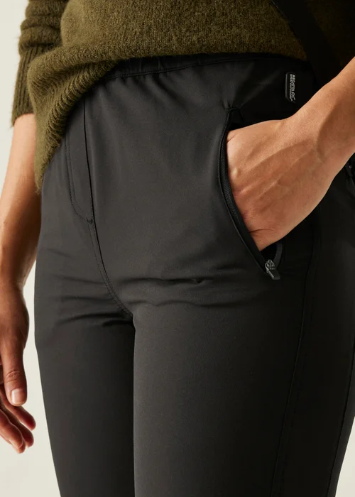 Regatta Black Pentre II Stretch Trousers - Size 20 Short Image 4
