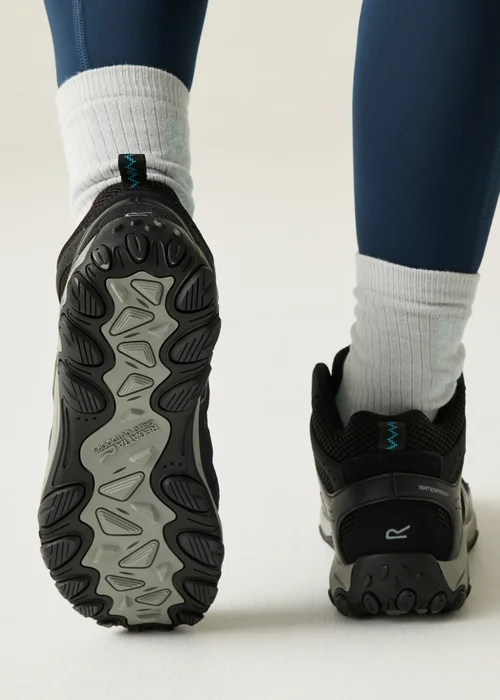 Regatta Black/ Blue Edgepoint IV Mid Waterproof Boots - Size 3 Image 4