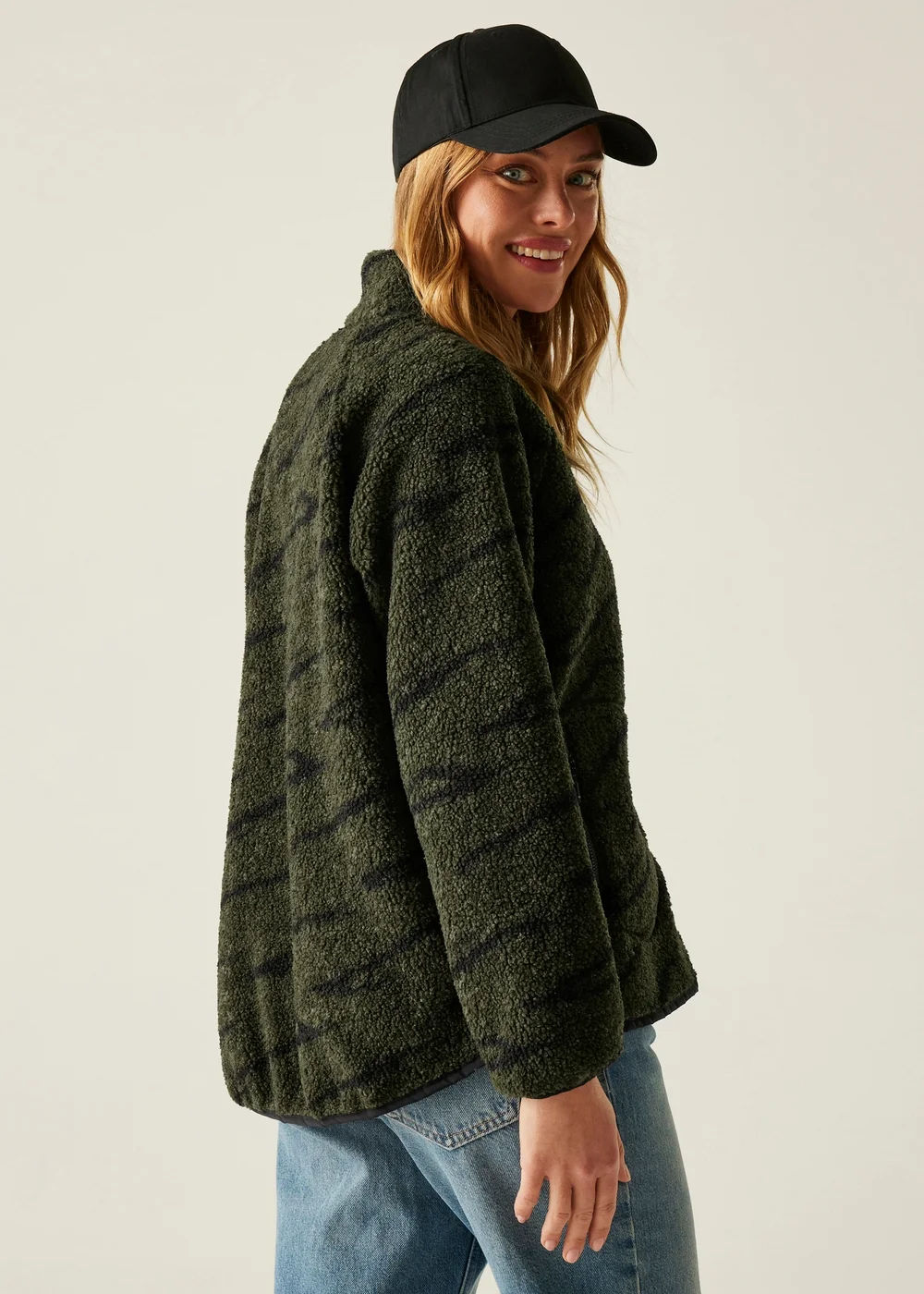 Regatta Khaki Black Abstract Print Frankie Borg Full Zip Fleece - 20 Image 2