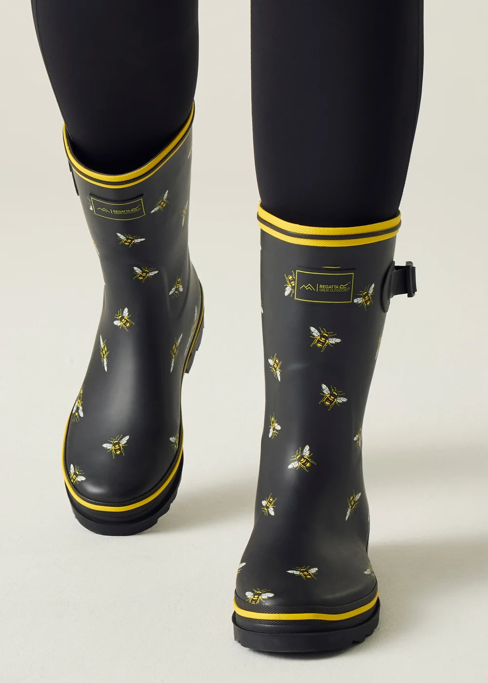 Regatta Black Lady Amelia Waterproof Wellies - Size 7 Image 1