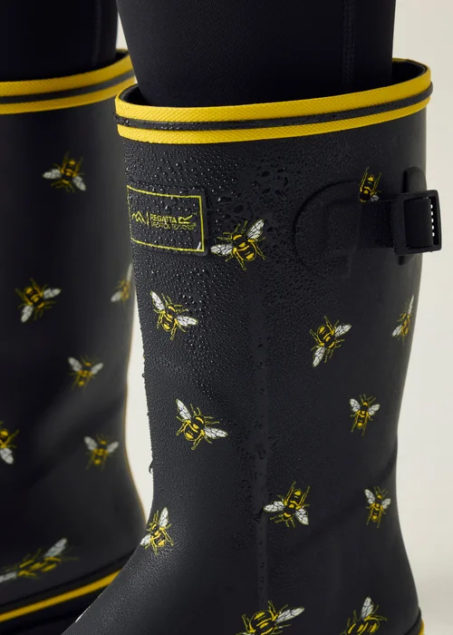 Regatta Black Lady Amelia Waterproof Wellies - Size 7 Image 4