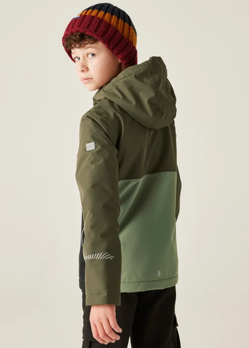 Regatta Soft Green Kids' Hillain Warm Lined Reflective Waterproof Insulated Jacket (3-16yrs) - 097 Image 2