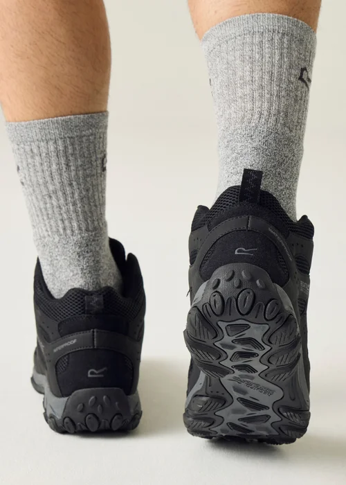 Regatta Black/Grey Edgepoint 4 Mid Waterproof Boots - Size 10 Image 2