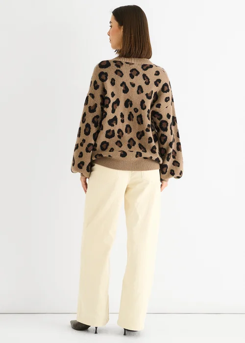 Gini London Camel Animal Print Knit Short Cardigan - Large/Extra Large Image 2