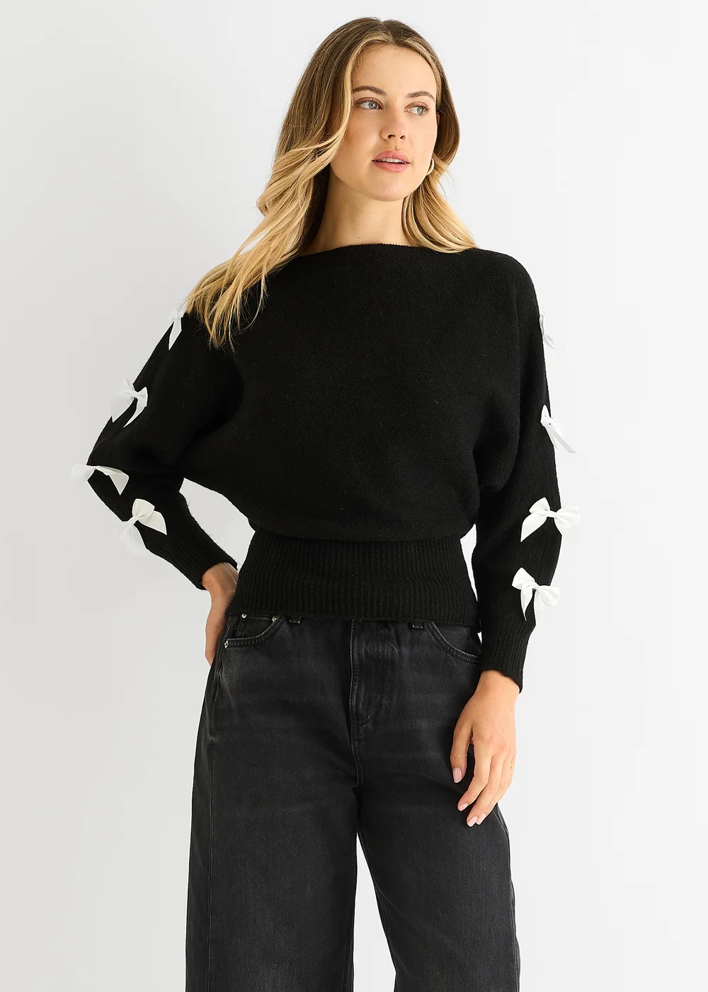 Gini London Black Slash Neck Crop Bow Knit Jumper - M/L Image 3