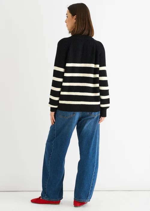 Gini London Black Stripe Cable Knit Button Oversized Jumper - Small/Medium Image 3