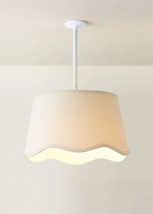 ValueLights Mabel Small Scalloped Natural Easy Fit Lampshade - One Size Image 3