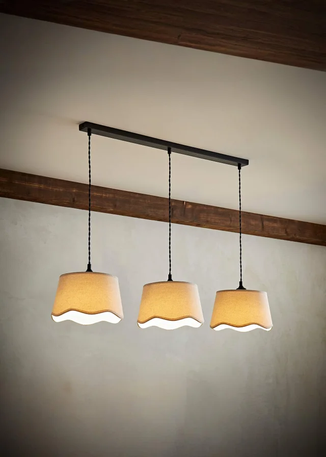 ValueLights Mabel 3 Drop Bar Ceiling Light with Scalloped Lampshades