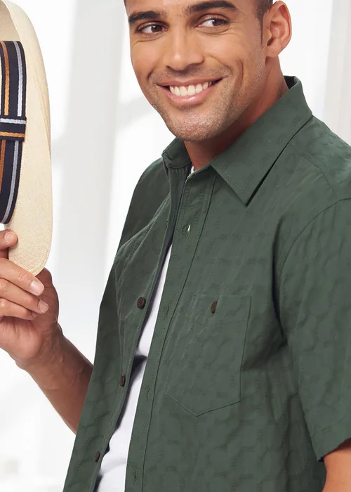 Cotton Traders Everglade Short Sleeve Casual Cotton Textured Shirt - Medium Image 4