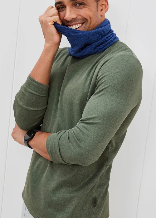 Cotton Traders Everglade Breathable Long Sleeve Crew Neck Top - Small Image 4