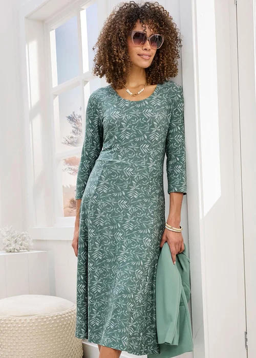 Cotton Traders Everglade Essential Jersey Print Midi Dress - 12 Image 3