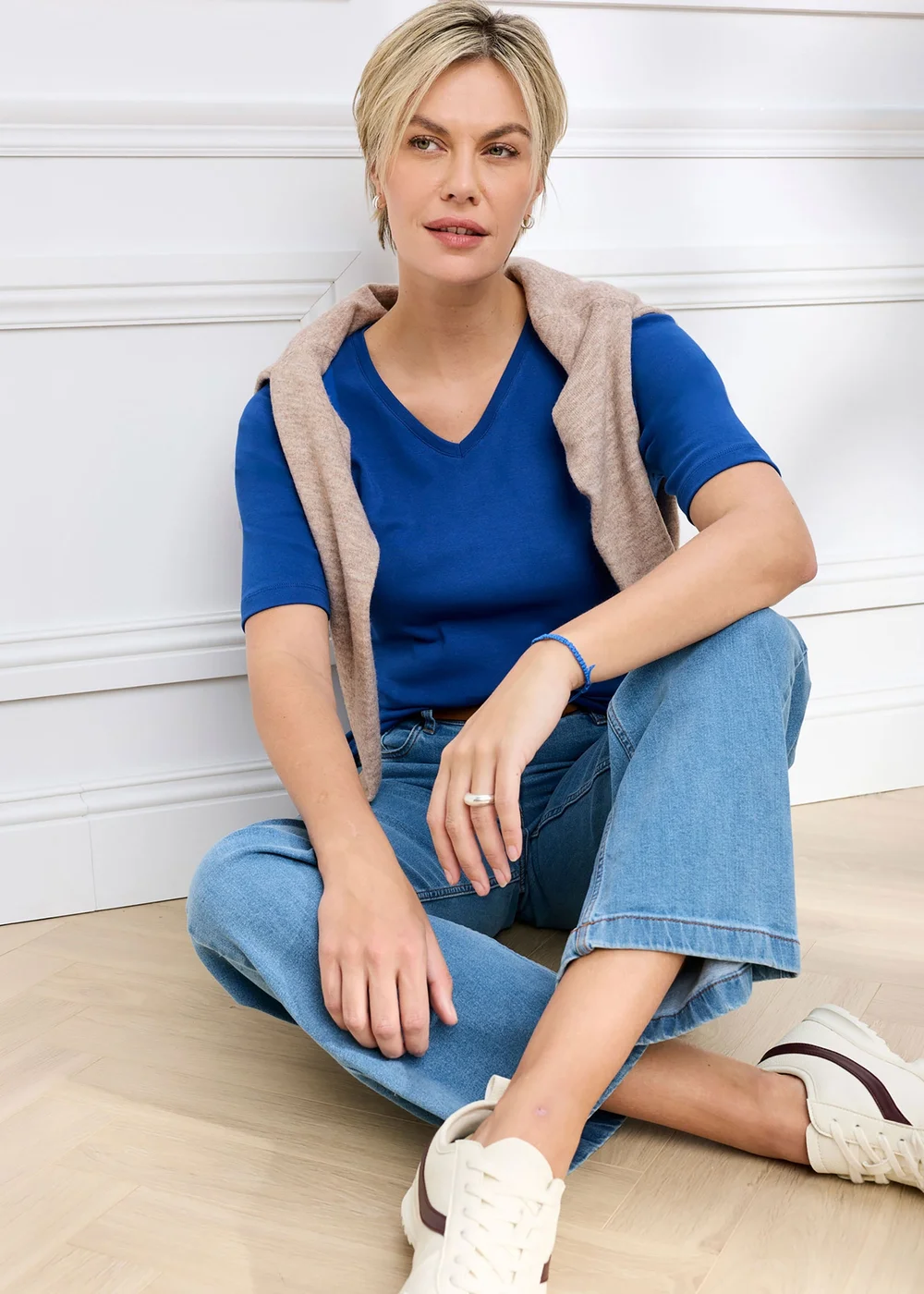 Cotton Traders Cobalt Wrinkle Free 1/2 Sleeve V Neck Top - 8 Image 1