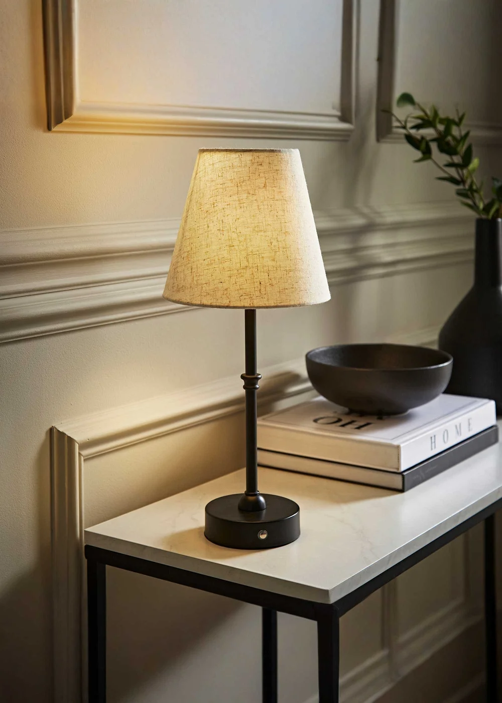 ValueLights Lowe Black Rechargeable Table Lamp with Linen Shade - One Size Image 1