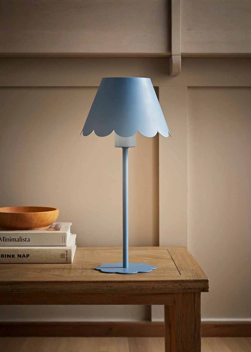 ValueLights Hattie Blue Scallop Rechargeable Table Lamp - One Size Image 1