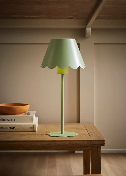 ValueLights Hattie Green Scallop Rechargeable Table Lamp - One Size Image 1