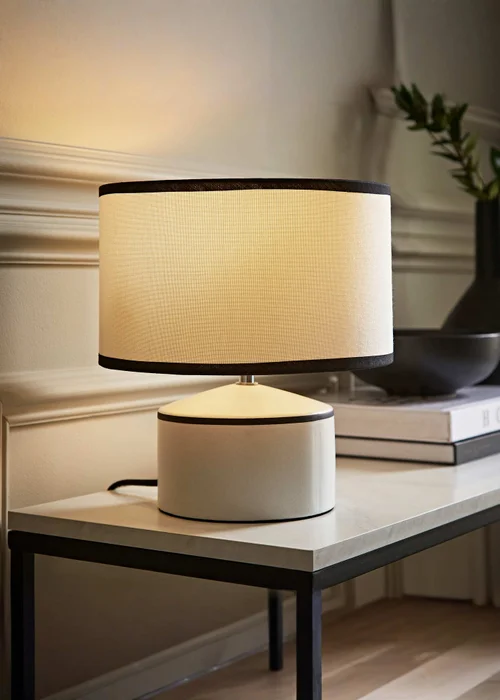 ValueLights Julia Black Trim Ceramic Table Lamp with Linen Shade - One Size Image 1