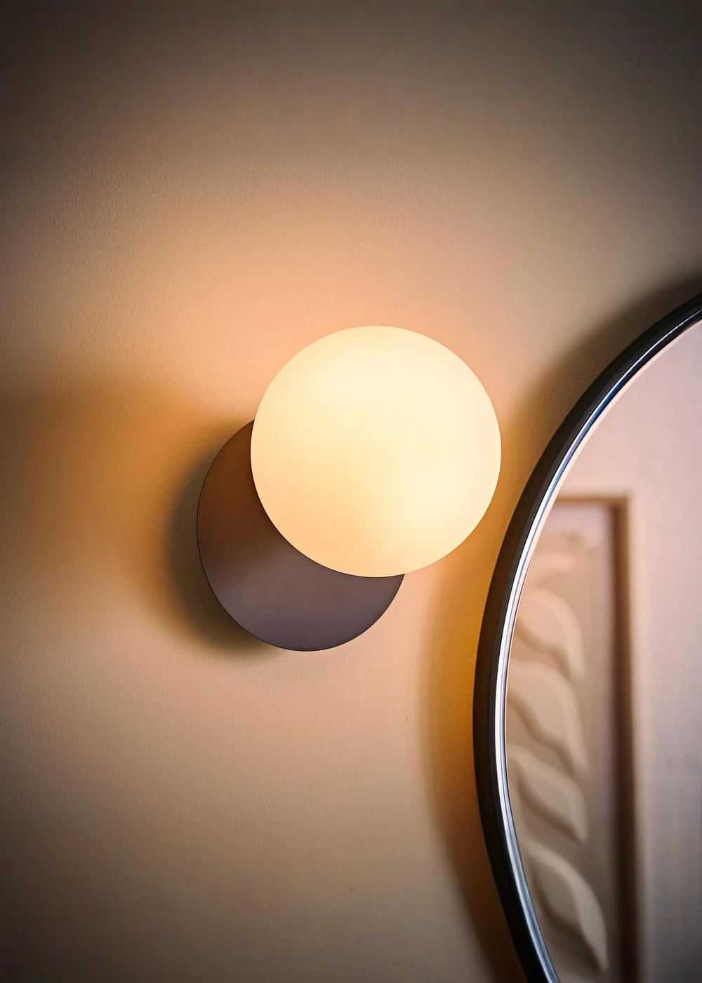 ValueLights Darla Navy Bathroom Wall Light with Bulb - One Size Image 2