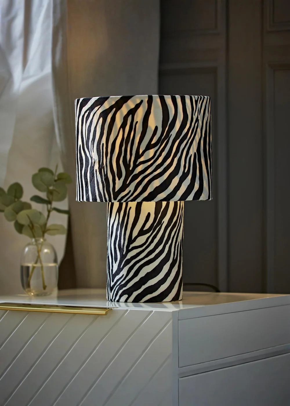 ValueLights Nessa Zebra Pattern Velvet Table Lamp - One Size Image 1