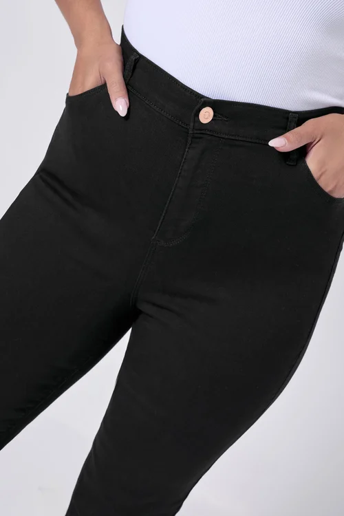 Yours Curve Black Bootcut Stretch ISLA Jeans - 26/L28 Image 3
