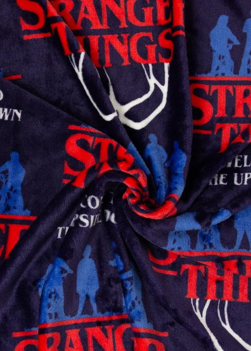 Stranger Things Flames Blue Fleece Blanket - 100 x 150 Image 3