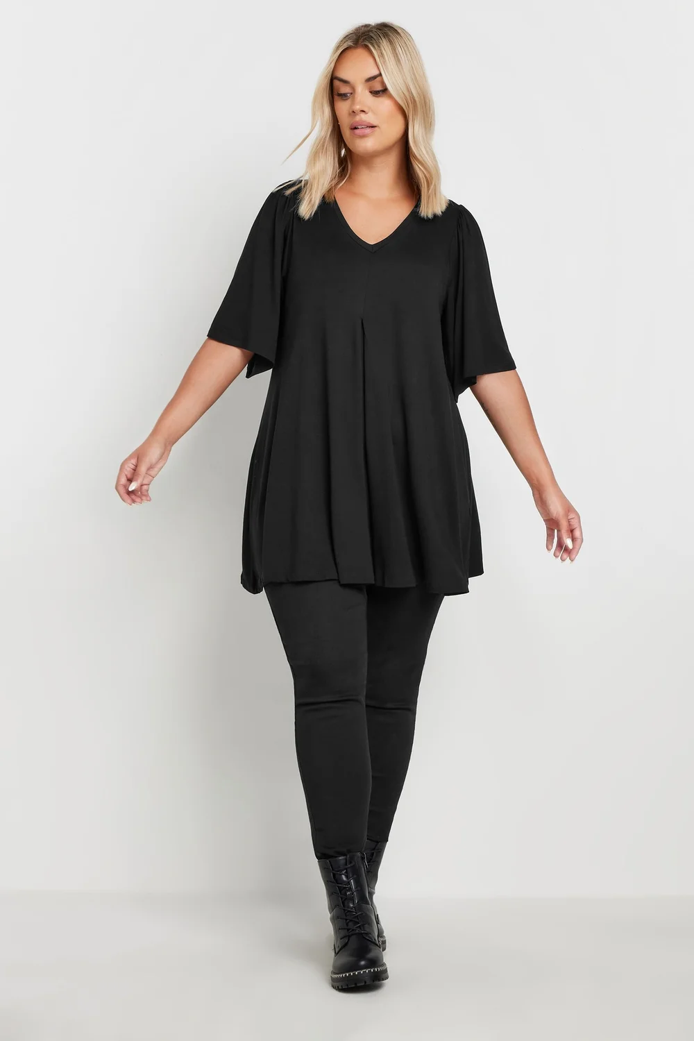 Yours Curve Black Pleat Angel Sleeve Swing Top - Size 30-32 Clothing Image 2