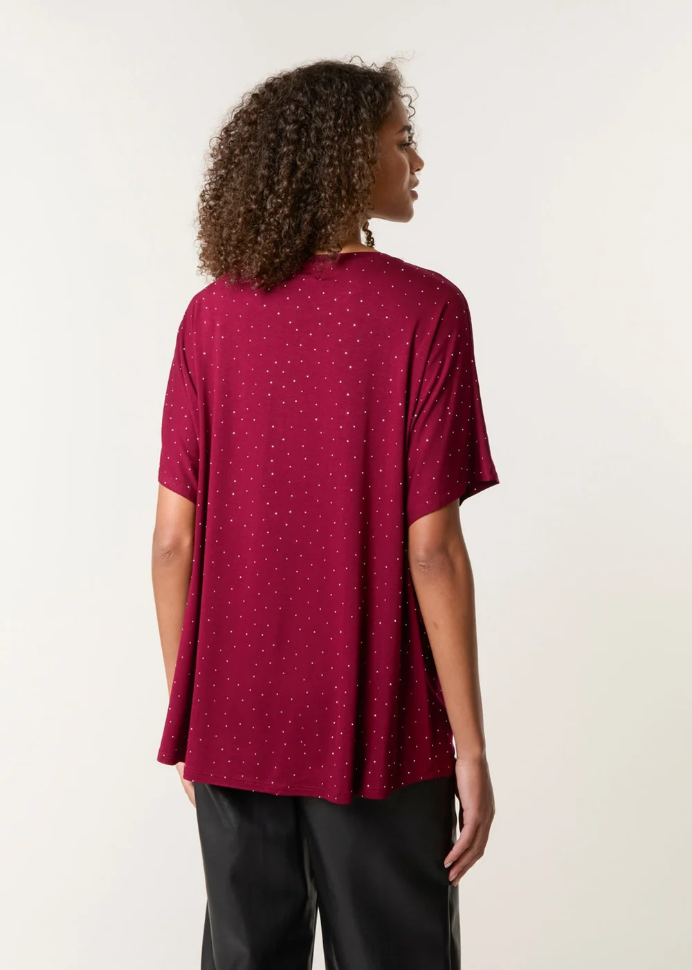 Blue Vanilla Red Stud Detail Round Neck T-shirt - L/XL Image 4