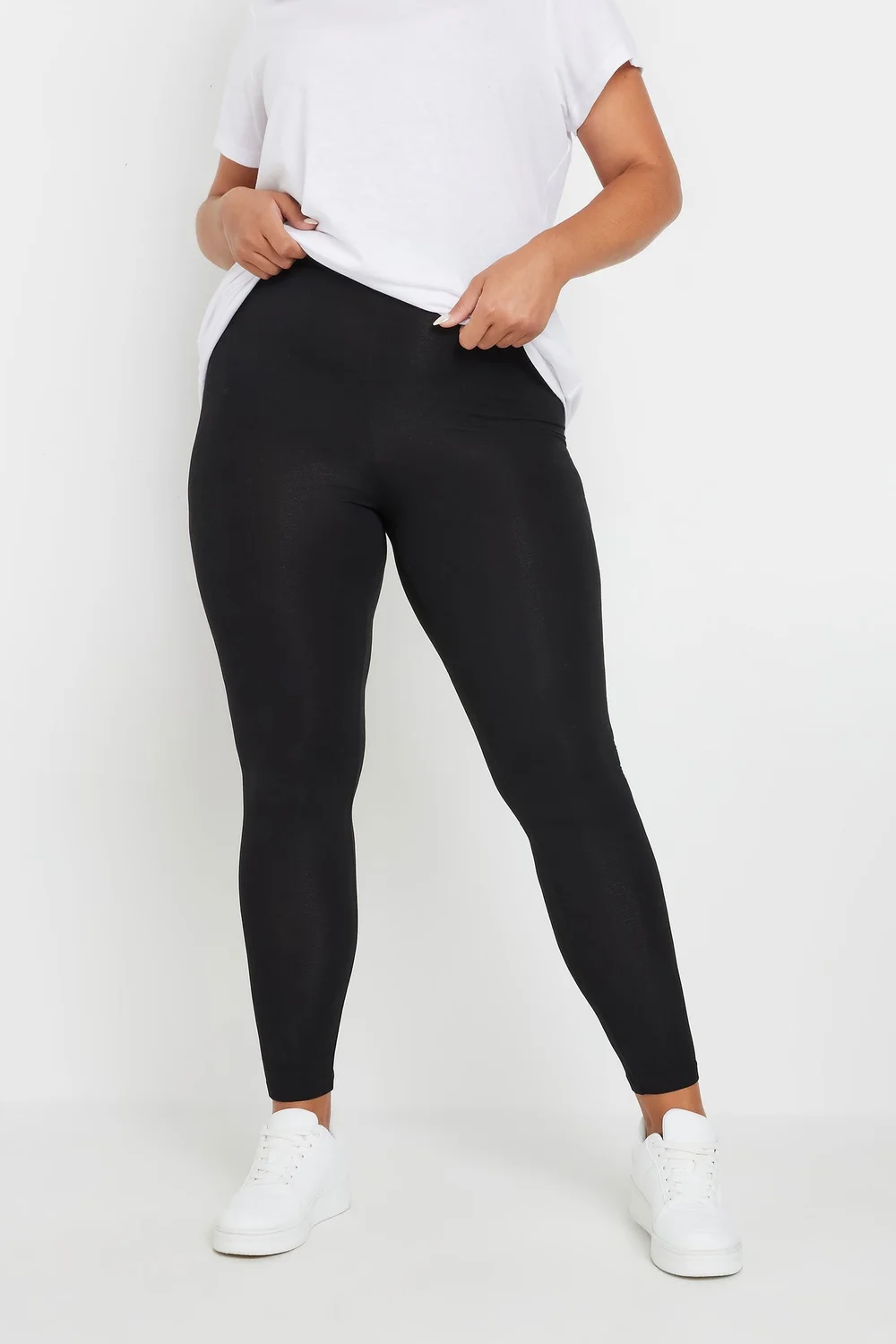 Yours 2 Pack Curve Black Soft Touch Viscose Stretch Leggings - 32/L28 Image 2