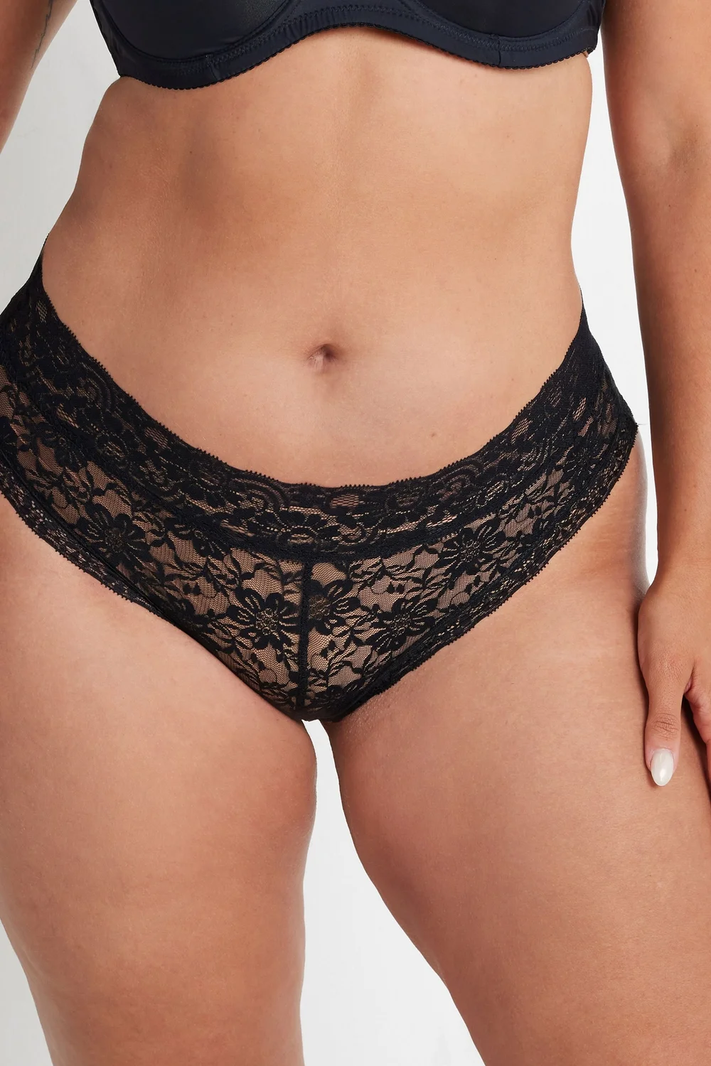 Yours Curve 3 Pack Black Lace Brazilian Briefs - 34-36 Image 2