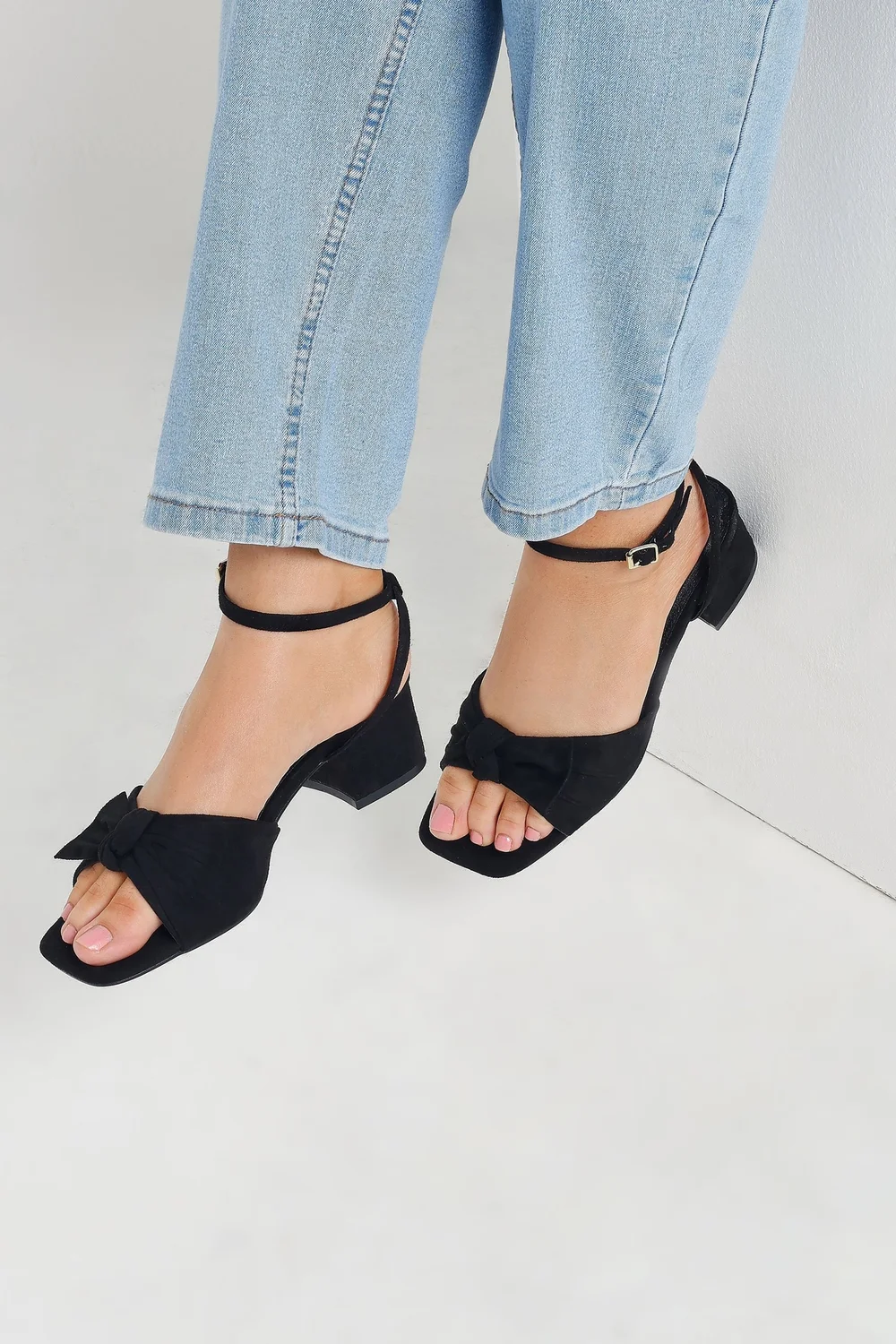 Yours Black Faux Suede Bow Front Block Heels In Extra Wide EEE Fit - 6 Extra Wide Image 1