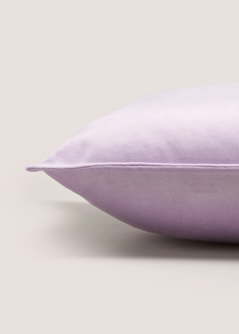 Lilac Plain Velvet Cushion Image 2