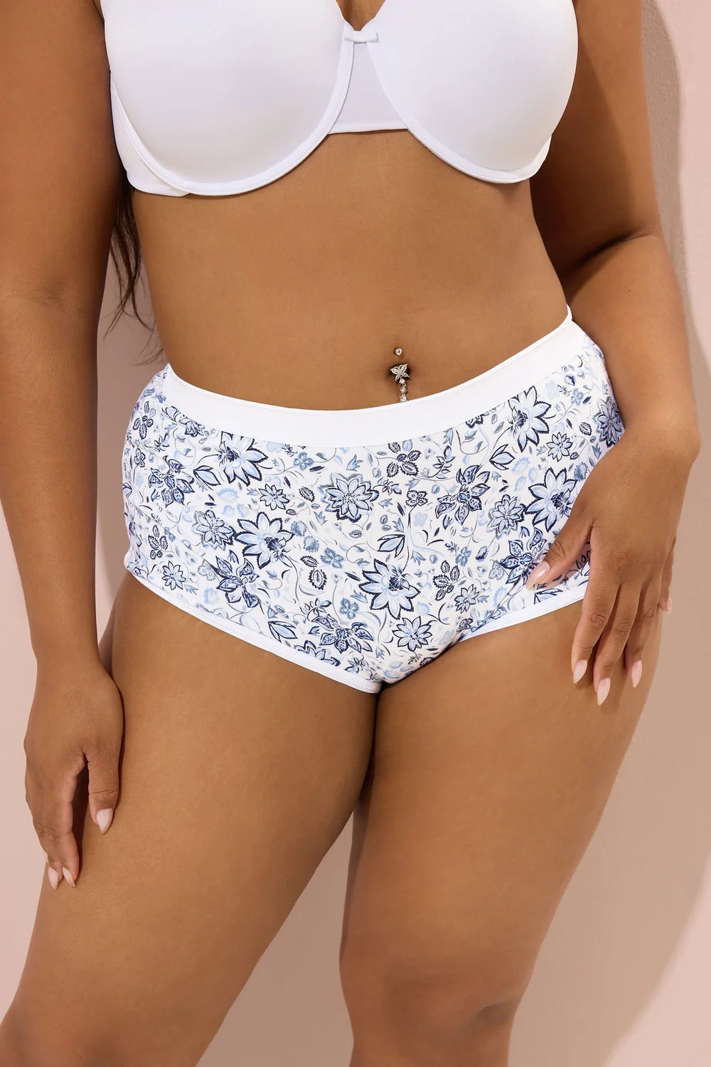 Yours 5 Pack Curve Navy Blue Floral Print Full Briefs - 30-32 Image 2