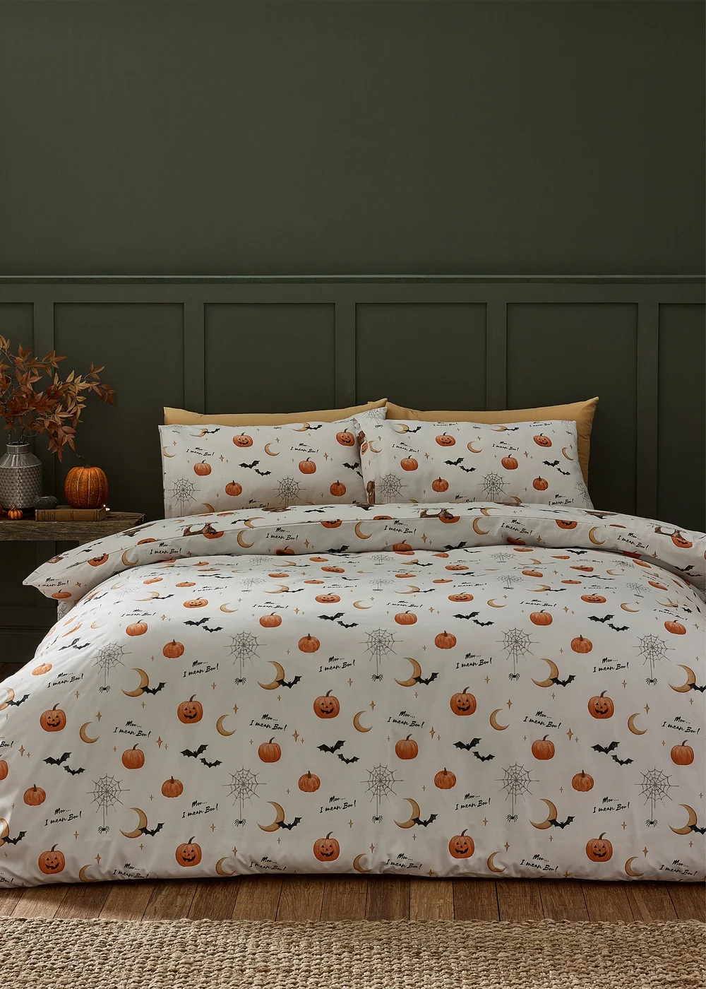 Catherine Lansfield Natural Halloween Highland Cow Reversible Duvet Cover Set - Single Image 2