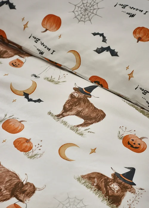 Catherine Lansfield Natural Halloween Highland Cow Reversible Duvet Cover Set - Single Image 4
