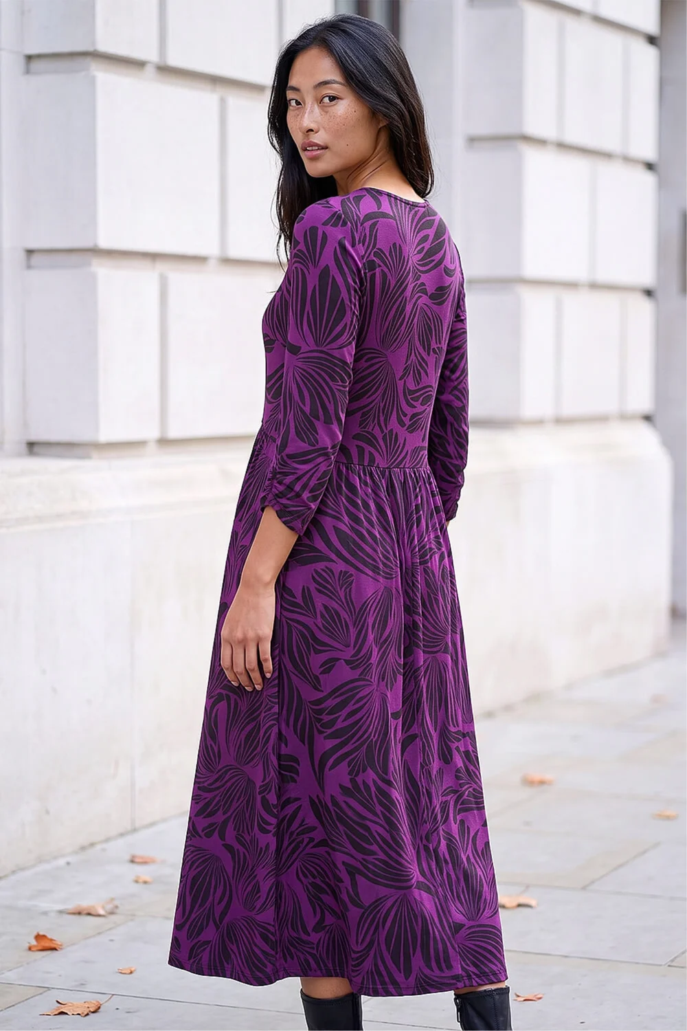 Roman Magenta Petite Swirl Print Stretch Midi Dress - 18 Image 3