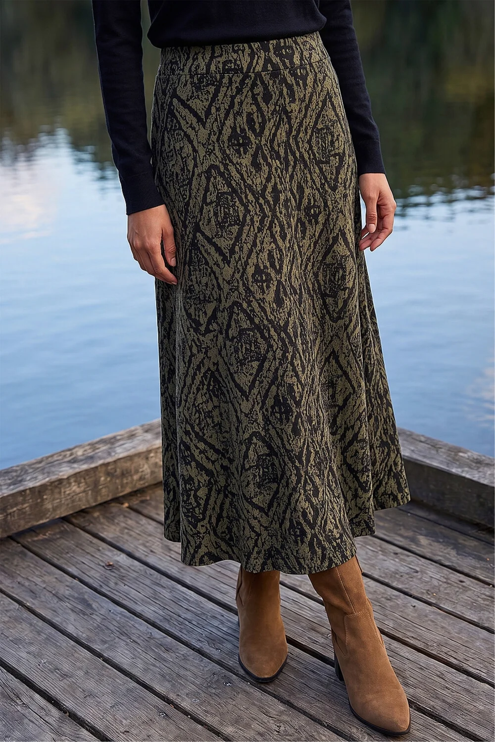 Roman Khaki Abstract Diamond Print Midi Skirt - 20 Image 1