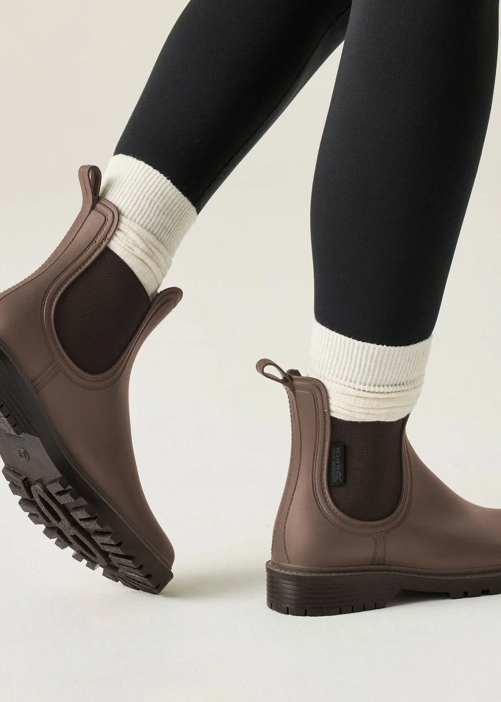Regatta Mocha Lady Harriet II Waterproof Wellies - 8 Image 3