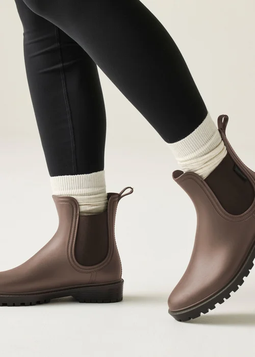 Regatta Mocha Lady Harriet II Waterproof Wellies - 8 Image 4