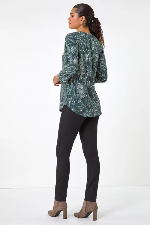 Roman Khaki Textured Abstract Print V-Neck Stretch Shirt - Size 14 Clothing Image 3