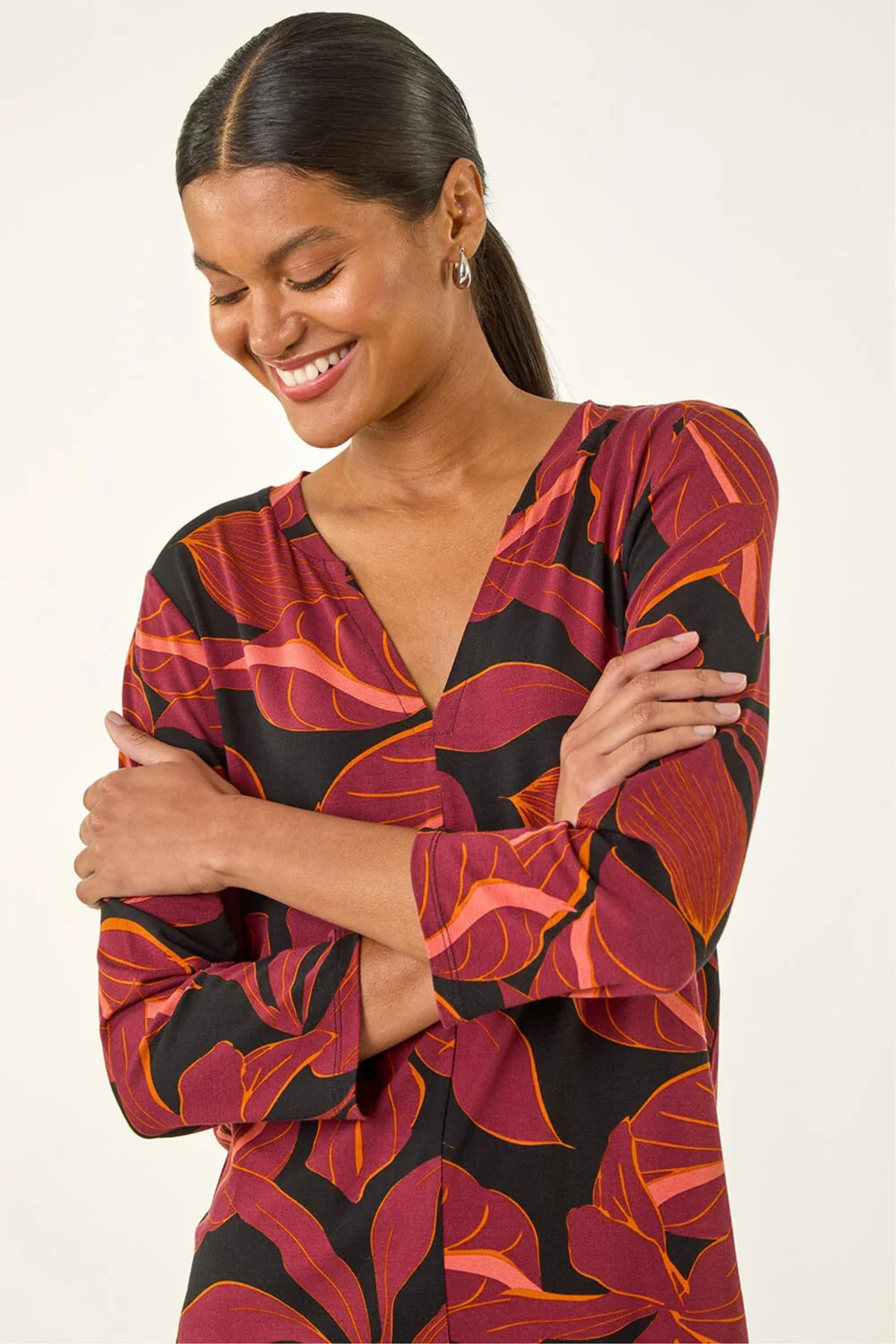 Roman Red Floral V-Neck Stretch Top - Size 20 Clothing Image 3