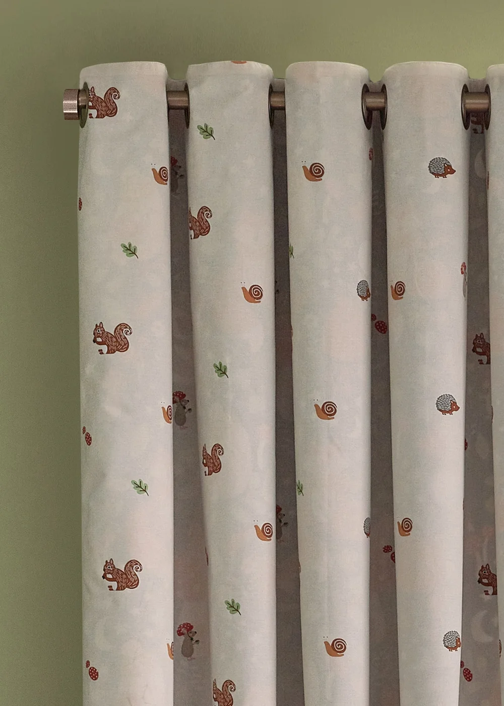 Catherine Lansfield Fox and Woodland Friends Fully Reversible Eyelet Curtains Green - 66W X 72D (168x183cm) Image 2