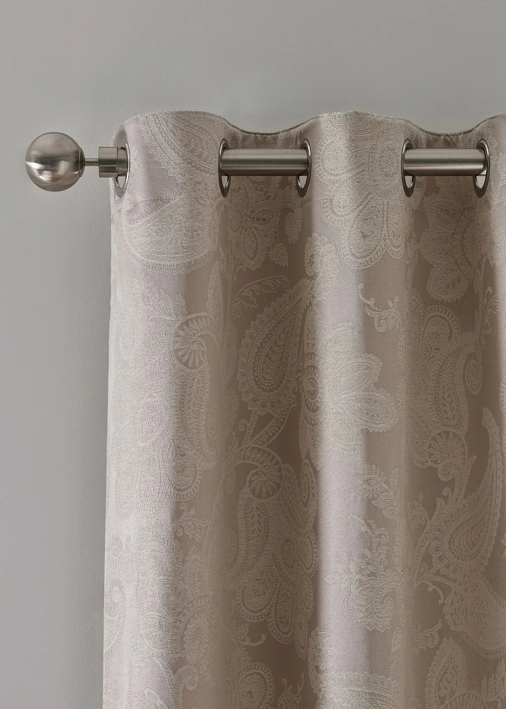 Catherine Lansfield Opulent Jacquard Lined Eyelet Curtains Champagne Gold - 66W X 90D (168x228cm) Image 1