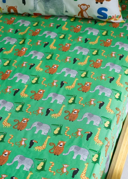 Catherine Lansfield Animal Magic Fitted Sheet Green - Junior Image 1
