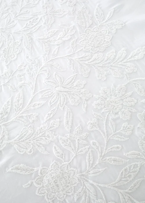 Bianca Fine Linens Embroidery Floral Cotton Duvet Cover Set White - Single Image 4